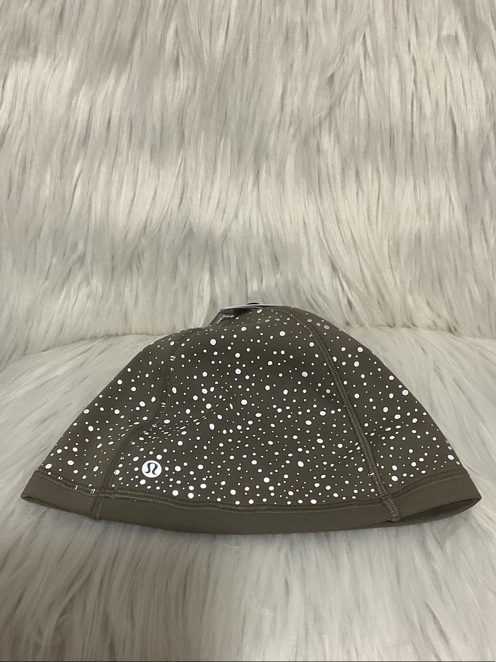Lululemon Fleece Reflective Running Beanie- Color(Carbon Dust) Size Small/Medium